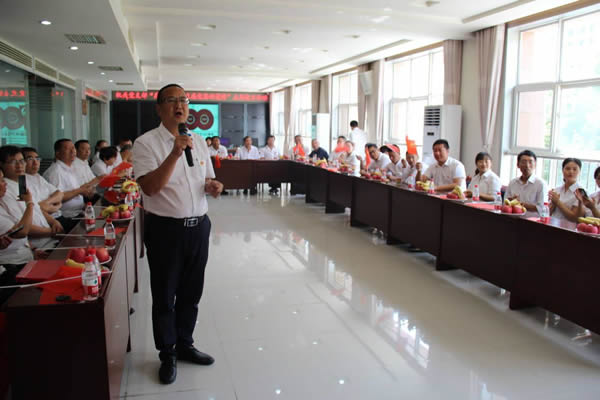 隴運(yùn)集團(tuán)公司機(jī)關(guān)黨支部開展“慶·七一 知黨史 感黨恩 頌黨情”主題黨日活動(dòng)