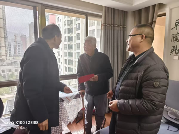 隴運(yùn)集團(tuán)公司開(kāi)展春節(jié)走訪慰問(wèn)活動(dòng)